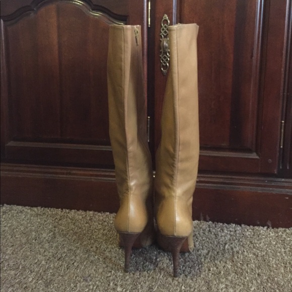 COPY - Stewart Weitzman Boots👢 - Picture 6 of 6